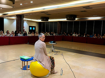 Curso sobre parto en el agua para matronas en Asturias